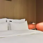 Jongro Makers X Pretty Hotel